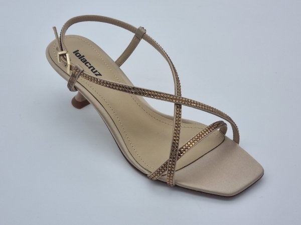 LOLA CRUZ 011Z75BK
